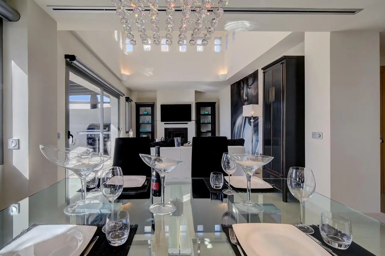 Acosta,Los Flamingos -Golf & Sea Views Estepona