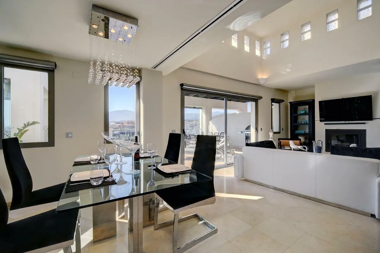 Acosta,Los Flamingos -Golf & Sea Views Estepona